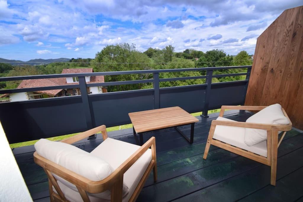 Appartement Vue Montagnes - Mendibil Zugarramurdi Εξωτερικό φωτογραφία